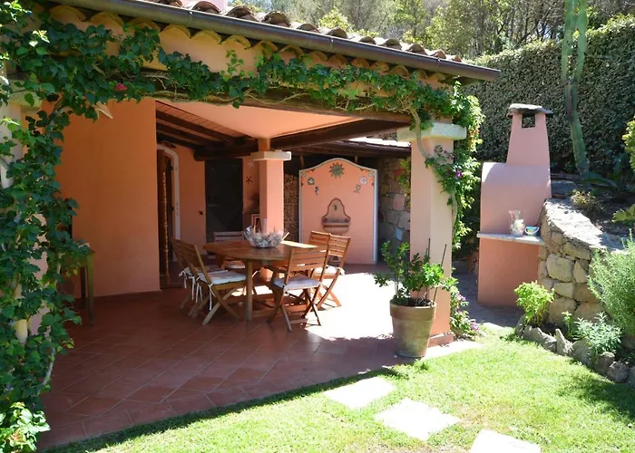 Civico 33 Baja Sardinia