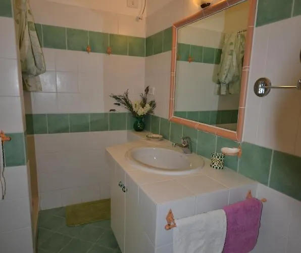 Civico 33 Baja Sardinia