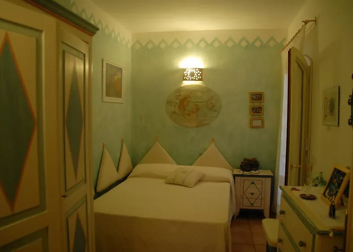 Civico 33 * Baja Sardinia